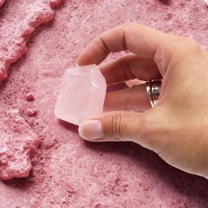 AW Artisan France grossiste en pierres minérales naturelles pour lithothérapie