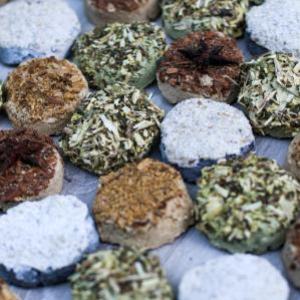 Encens de résines et plantes naturelles