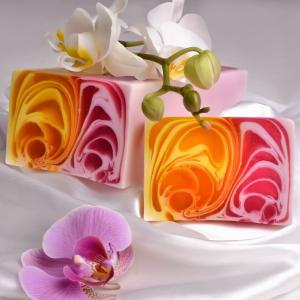 Pains de Savon Artisanaux 1.2kg - Vendu en gros par AW Artisan 