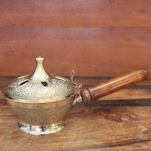 Encensoirs traditionnels en laiton
